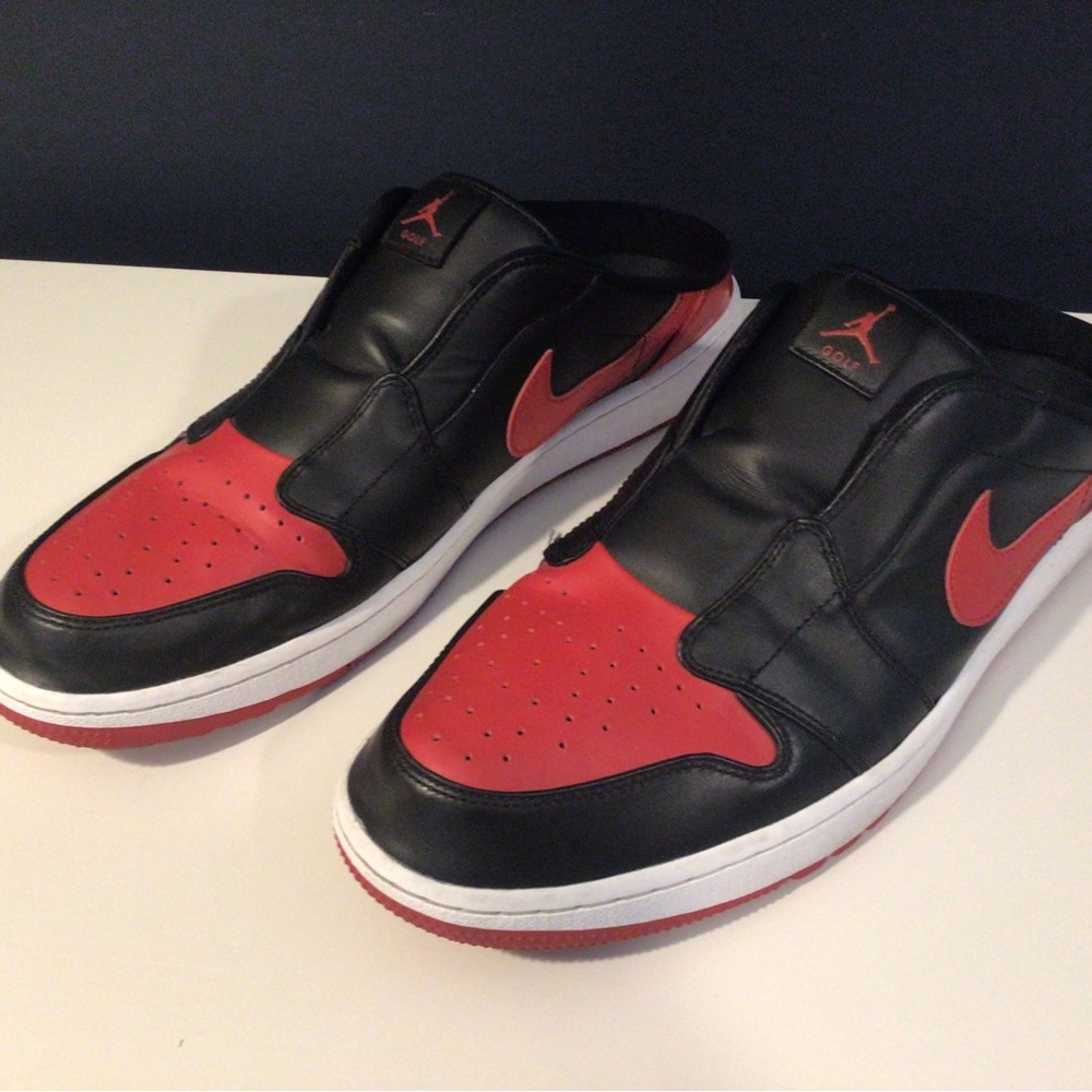 Nike Air Jordan Golf Mule. Size 16. Black and red. Very good condition.